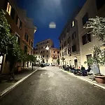 Bright House Rome