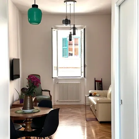 Bright House דירה *